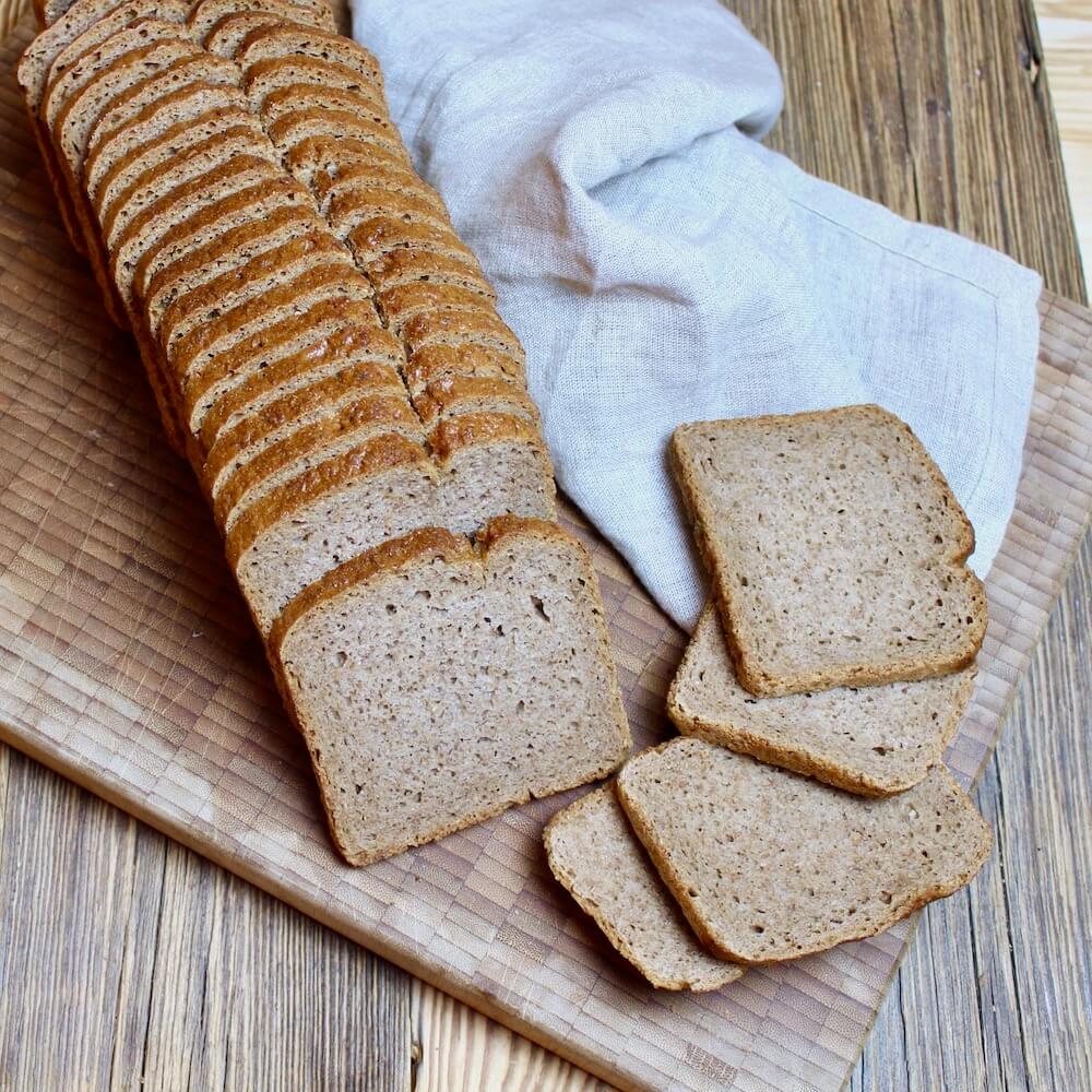 geschnittenes Vollwert Roggenbrot (Bio)