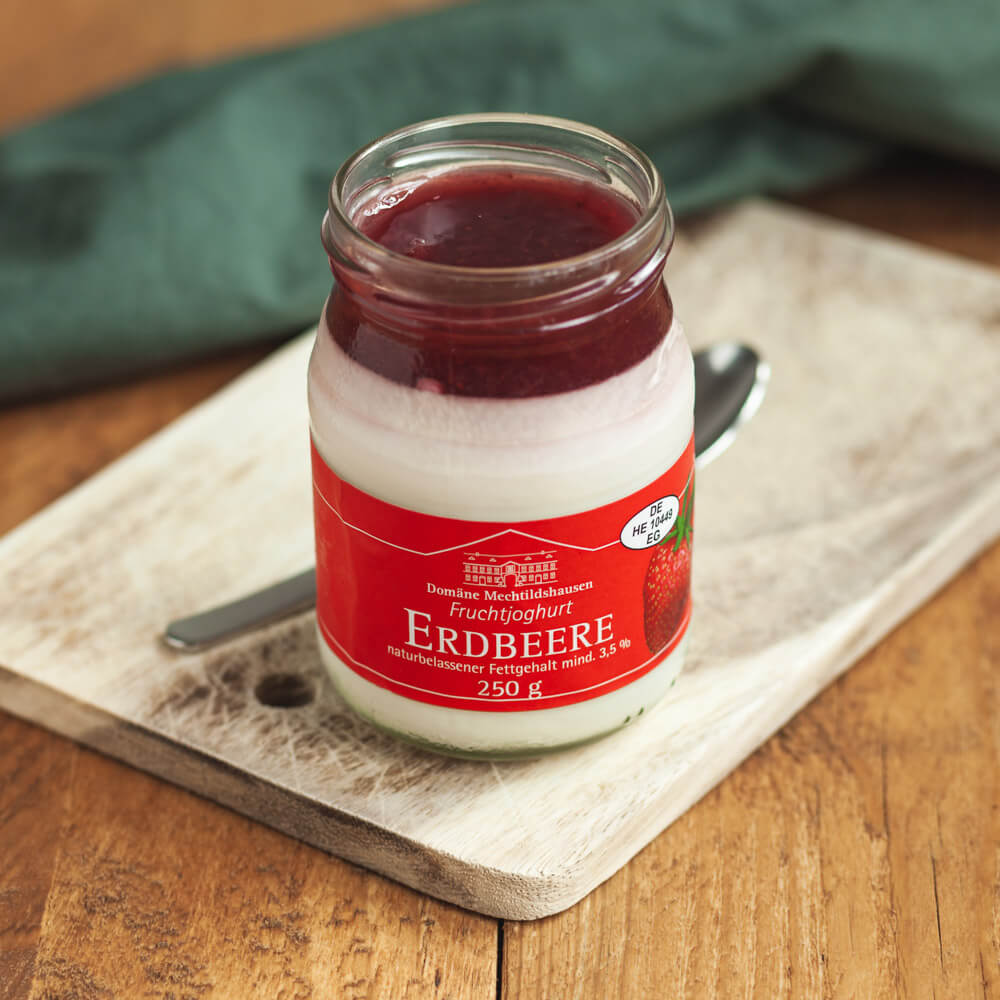 Fruchtjoghurt Erdbeere im Glas (Bio)