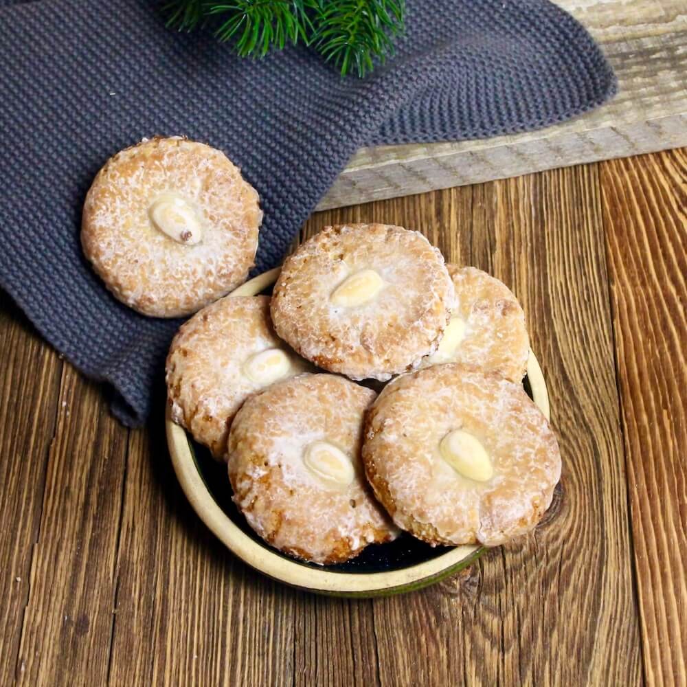 Mandel-Elisen-Lebkuchen mit Zuckerglasur | 6er Packung