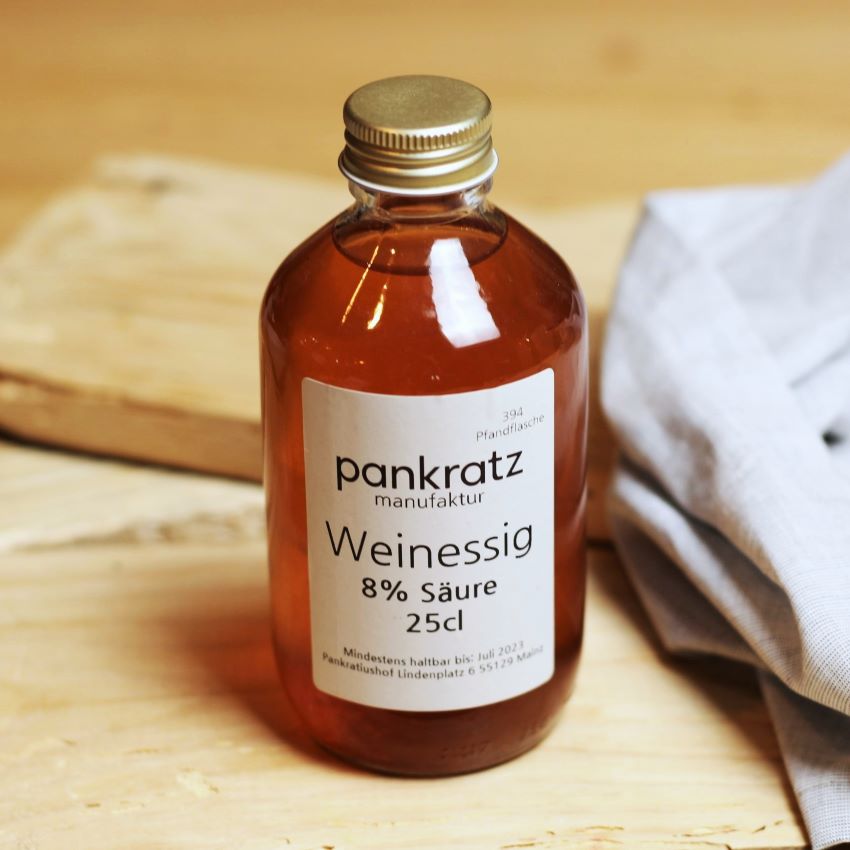 Weinessig